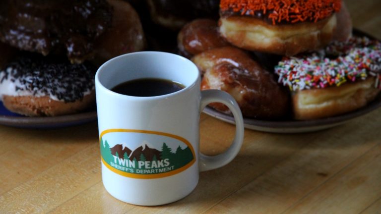 Happy Twin Peaks Day!