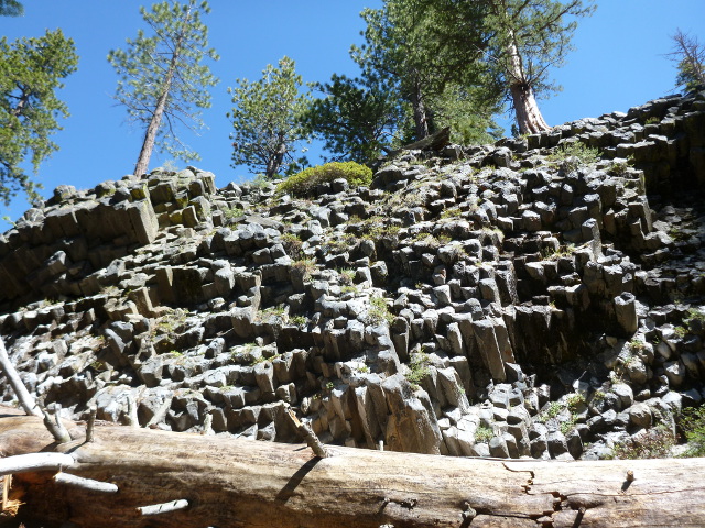 Devil's Postpile from the back side of the loop trail.