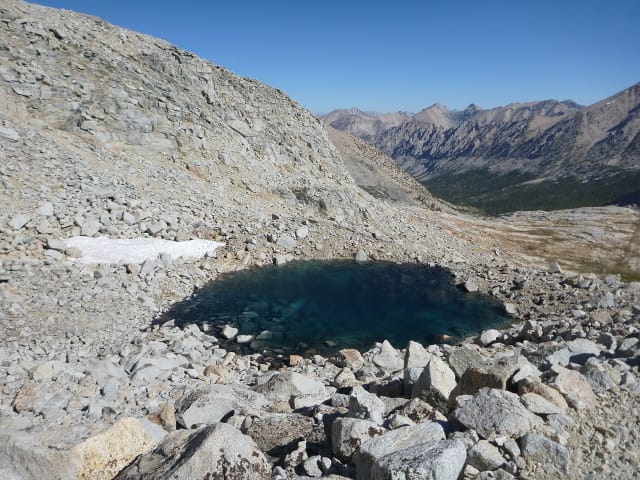 Alpine Lake on the way to Forester Pass