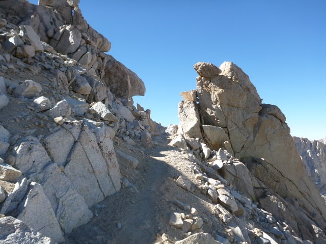 Narrow pass on Trail Crest.